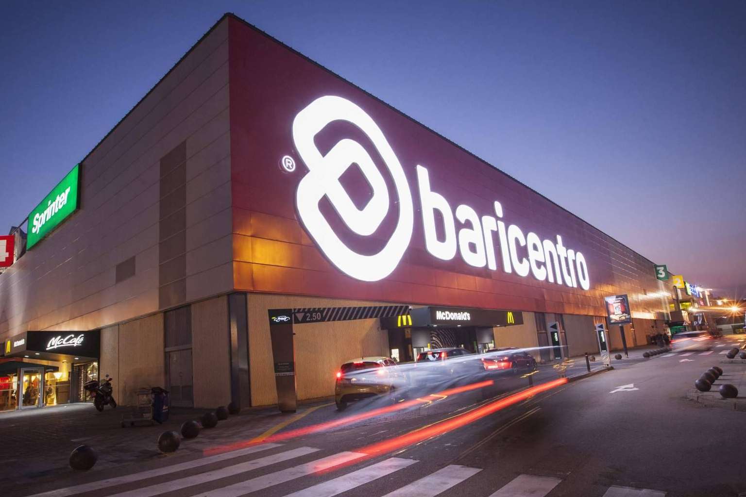 El Centro Comercial Baricentro celebra 45 años