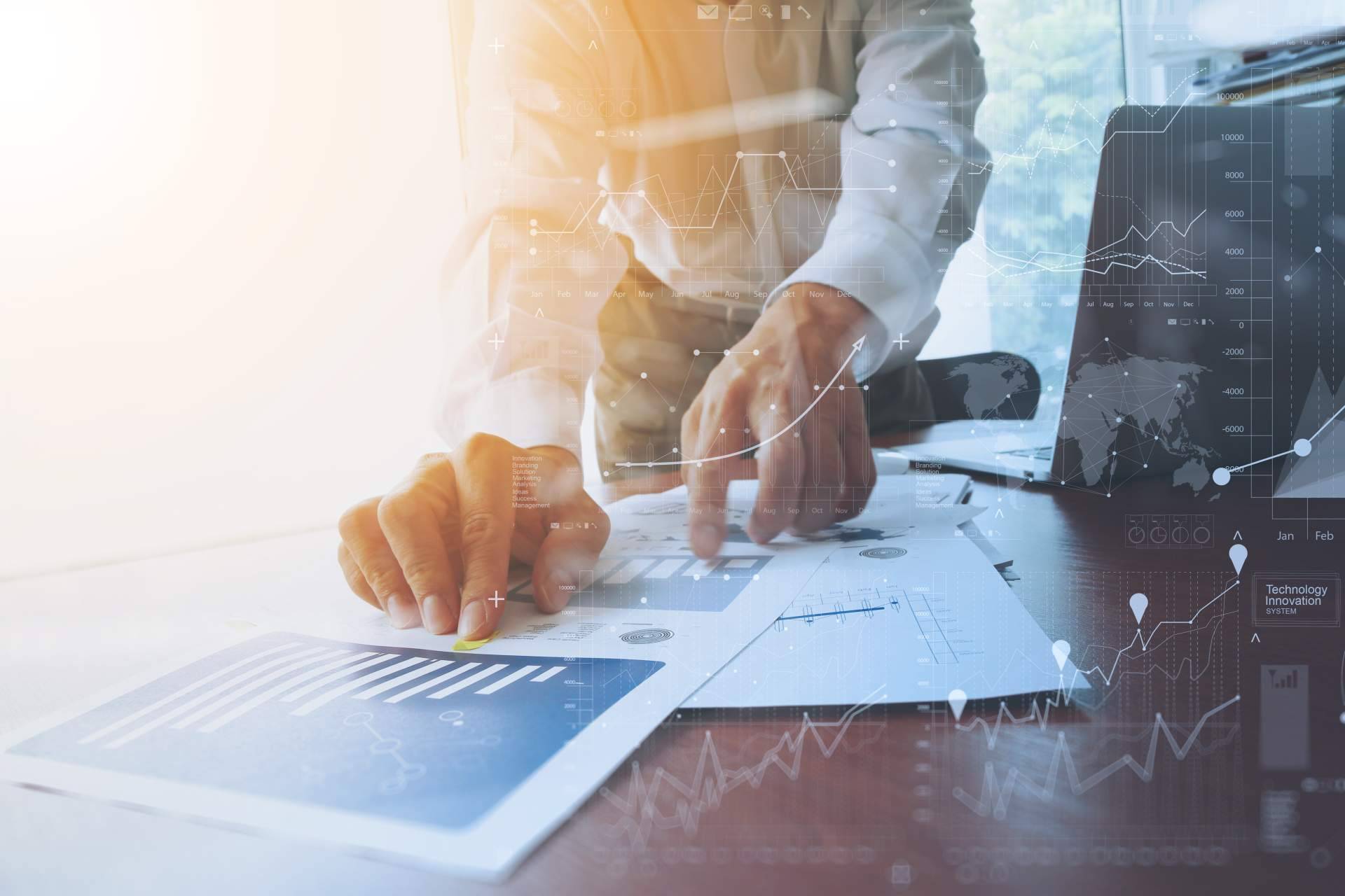 Dormir tranquilo como empresario es posible con el apoyo de un asesor financiero freelance