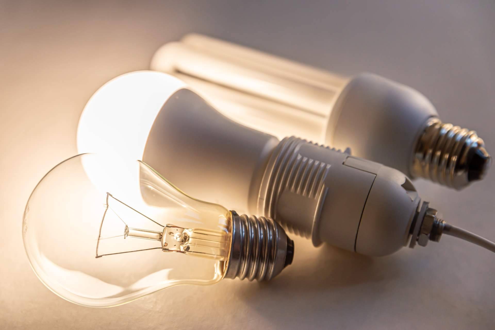 Las bombillas de bajo consumo de Tus Compras de Confianza optimizan el gasto energético