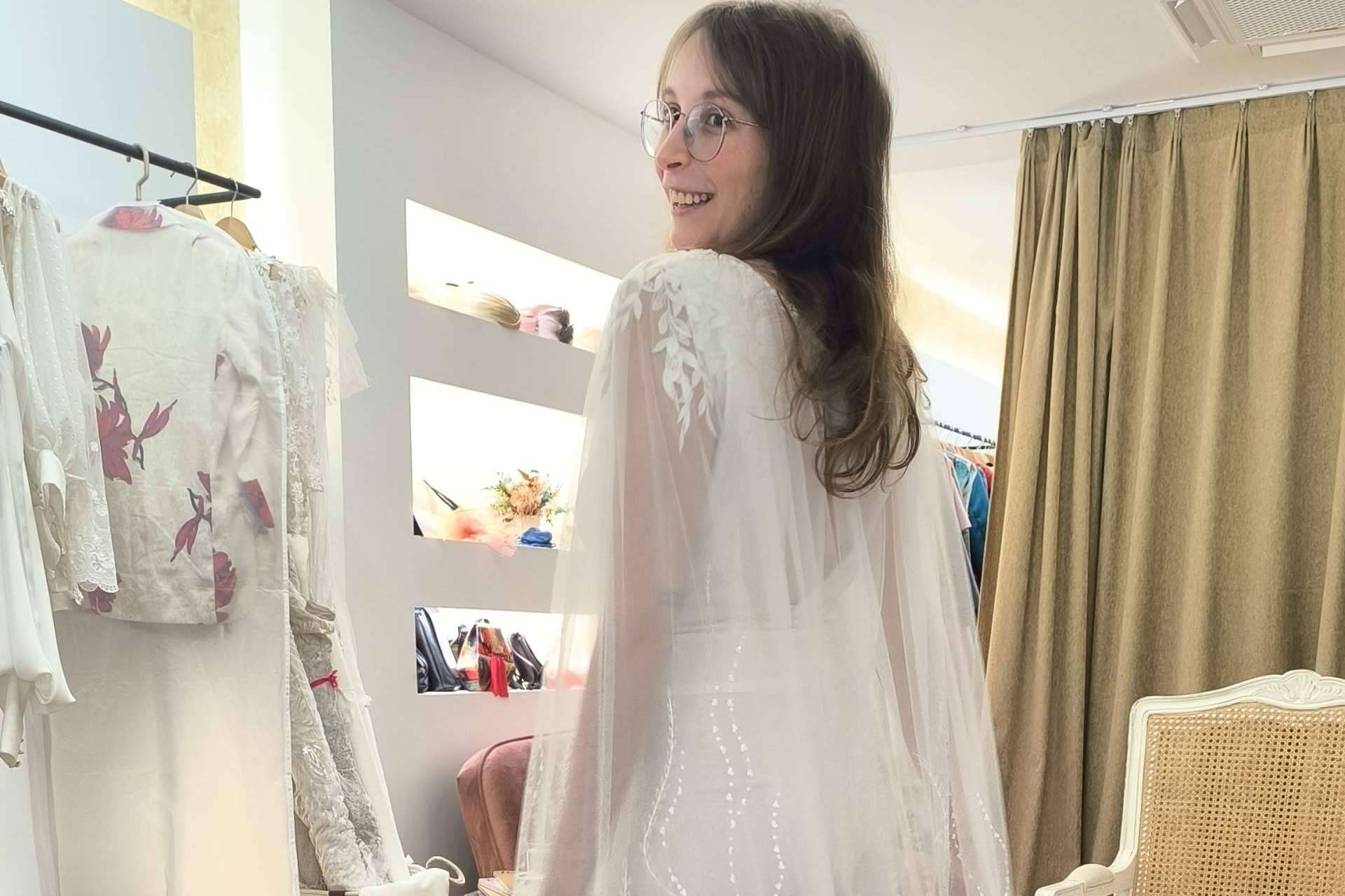 Así diseña Valérie Moreau vestidos únicos para novias inolvidables