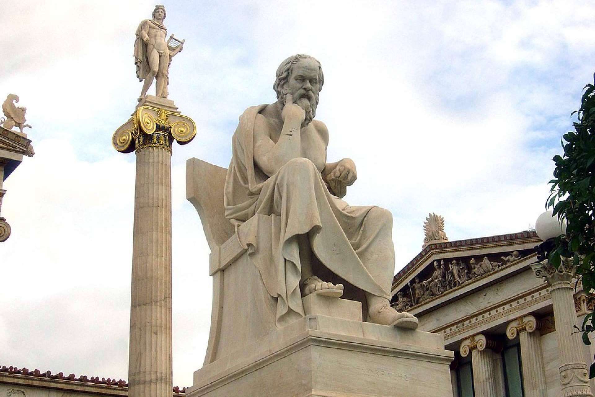 Atenas y filosofía; una experiencia guiada entre ideas y monumentos