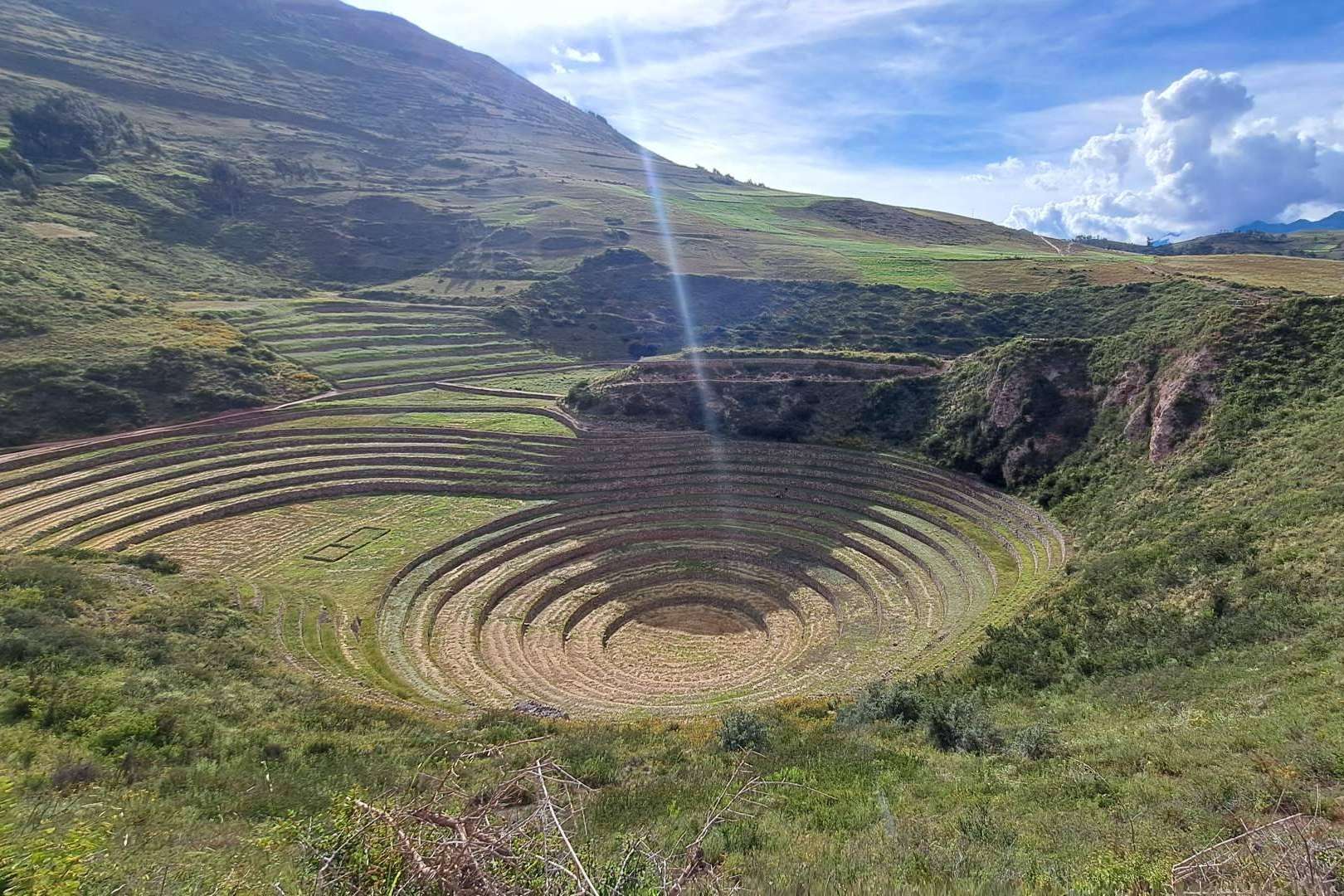 Cocatambo integra las salineras de Maras en su propuesta de turismo responsable en Ollantaytambo