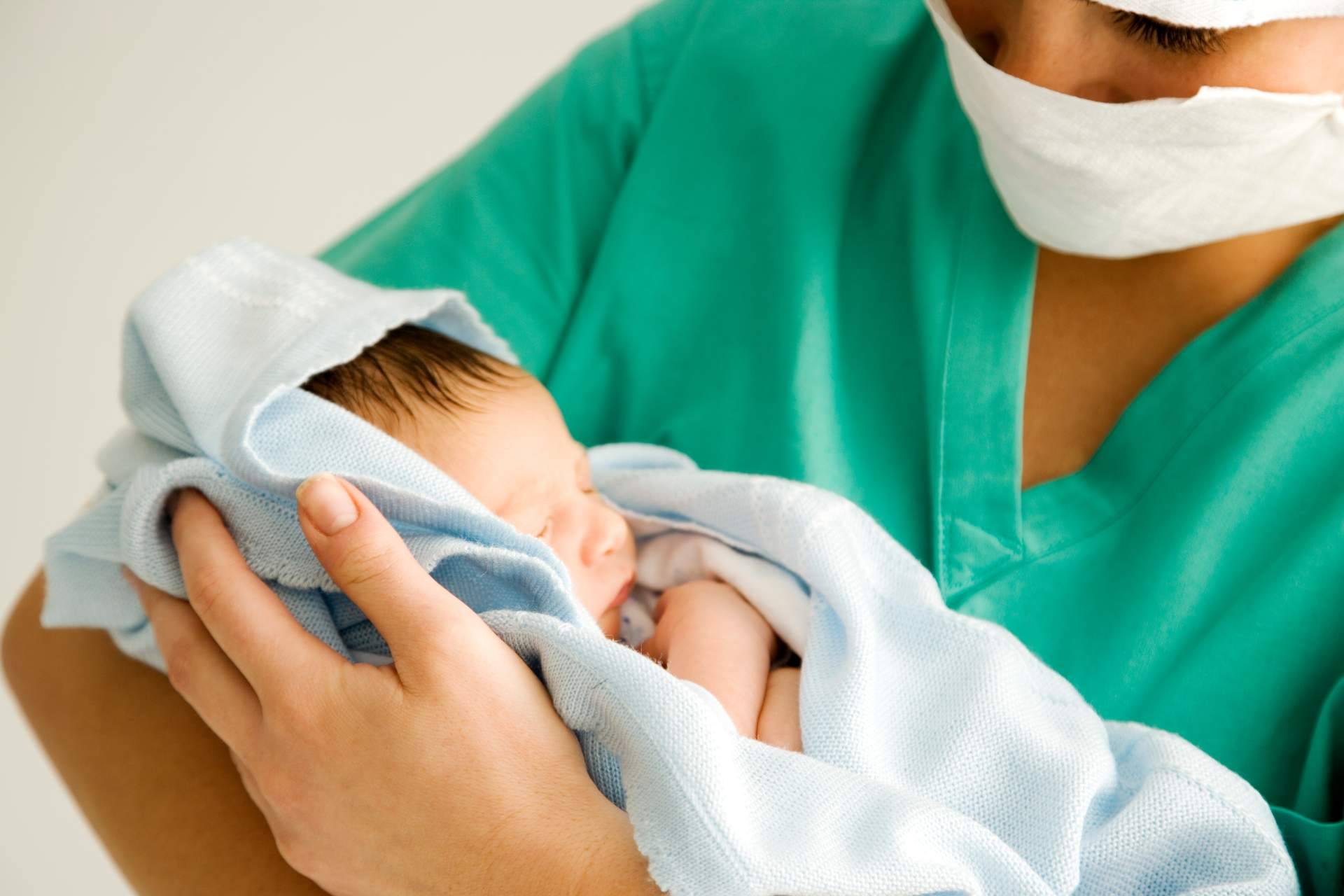 Bulto en el escroto en niños, diagnóstico y abordaje quirúrgico del hidrocele y la hernia inguinal