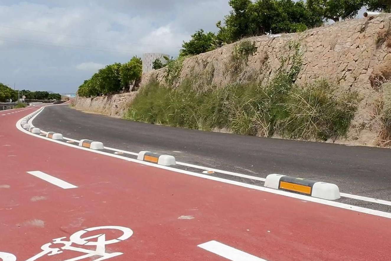 Abadecom Urban exporta a Latinoamérica su tecnología fotoluminiscente para carriles bici urbanos