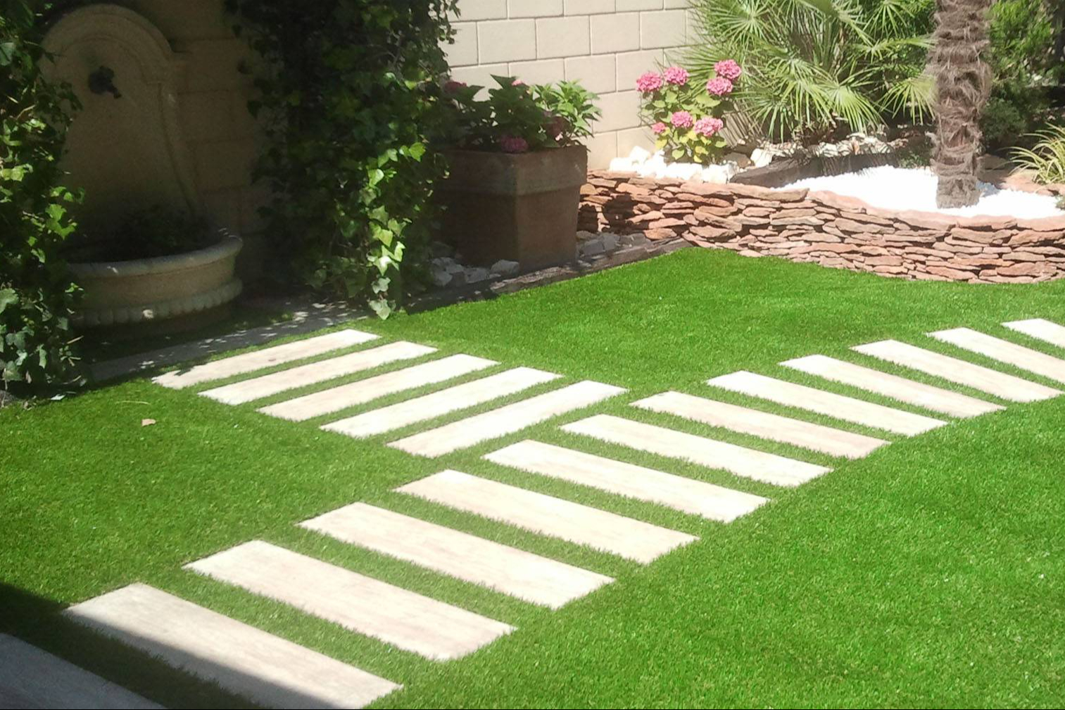 Césped artificial tecnológico, Albergrass refuerza su liderazgo en innovación para espacios exteriores