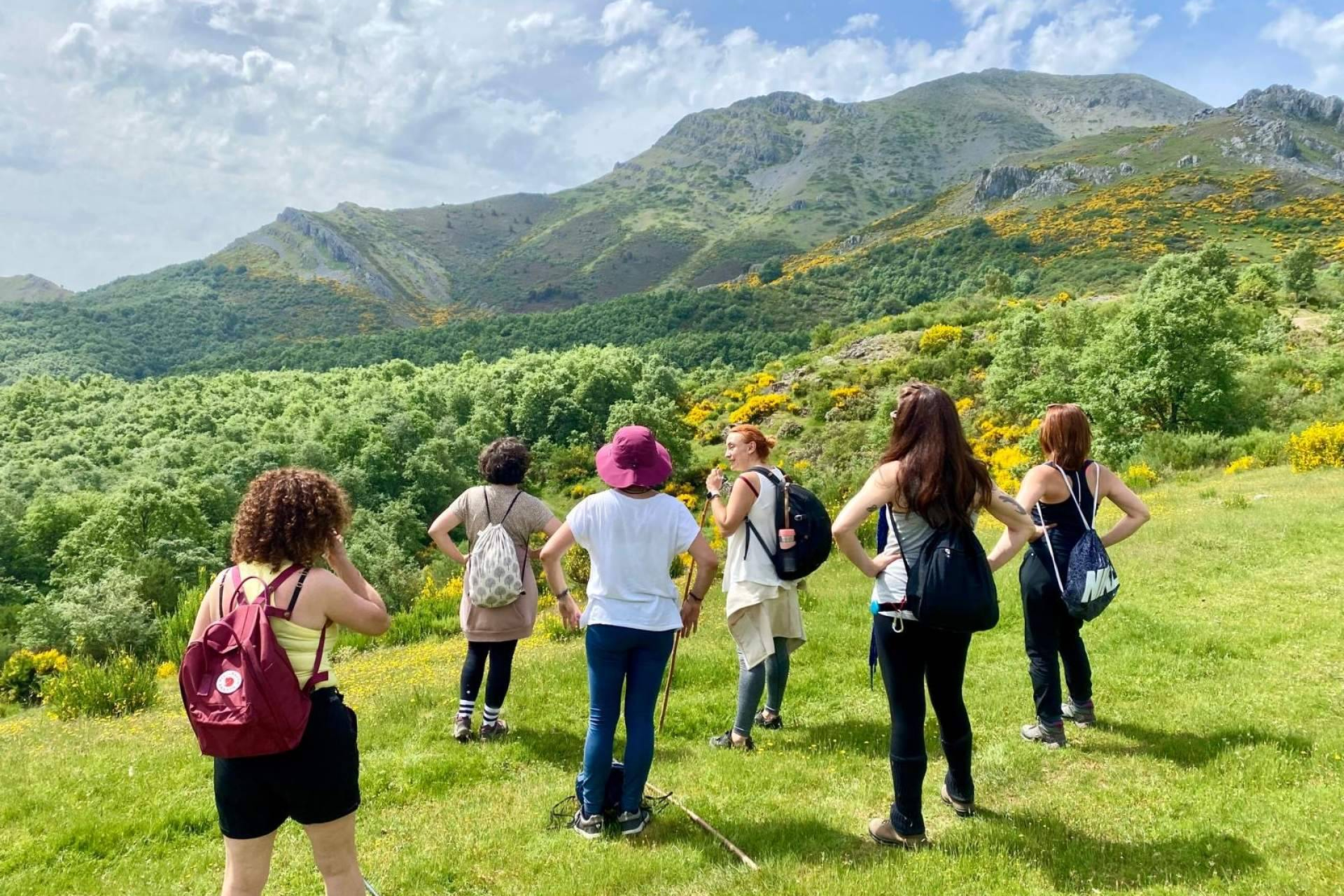 Vacaciones conscientes, una forma de descansar y crecer a la vez, según Yoga Te Transforma