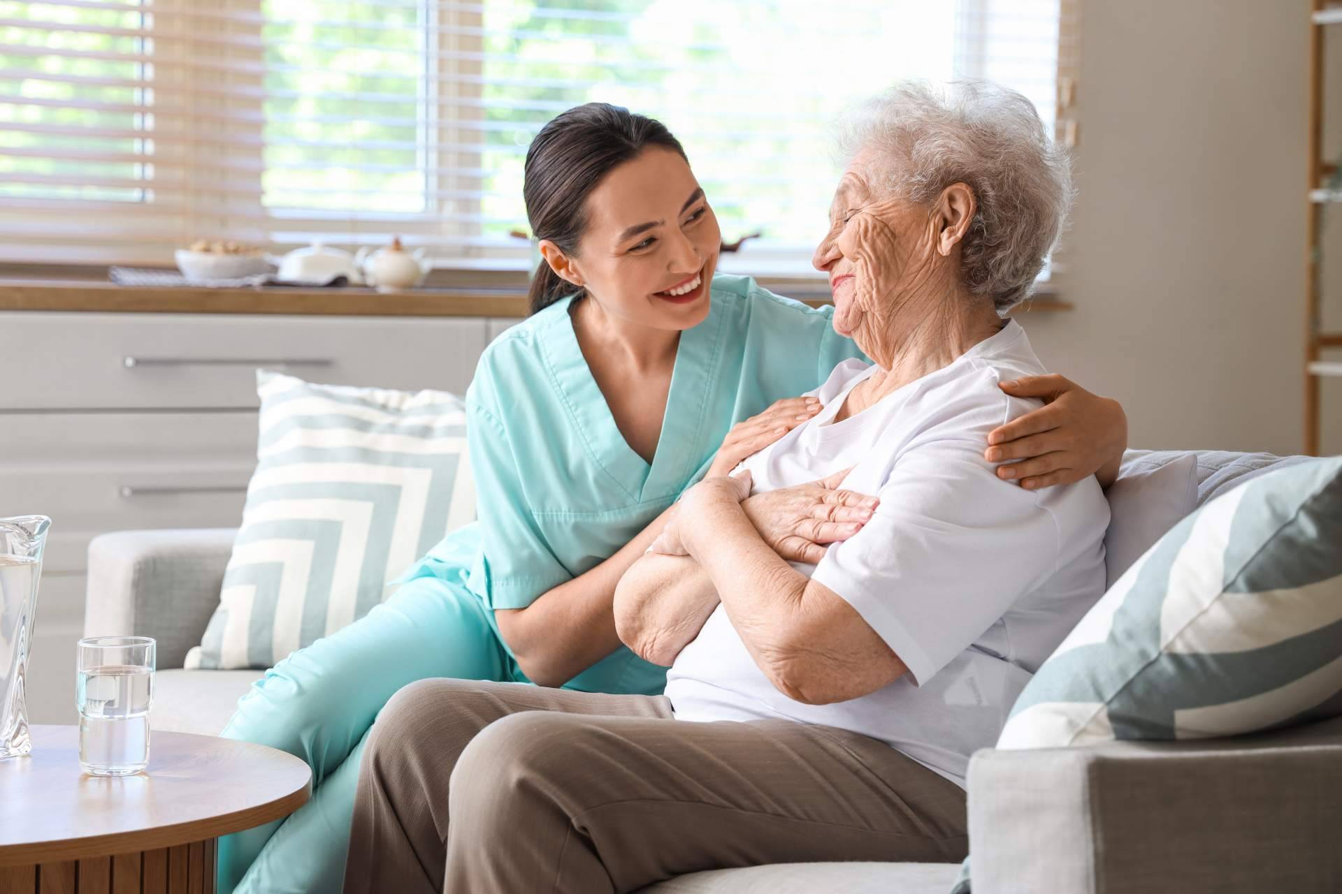 5 razones para trabajar la estimulación cognitiva en personas con Alzheimer desde casa