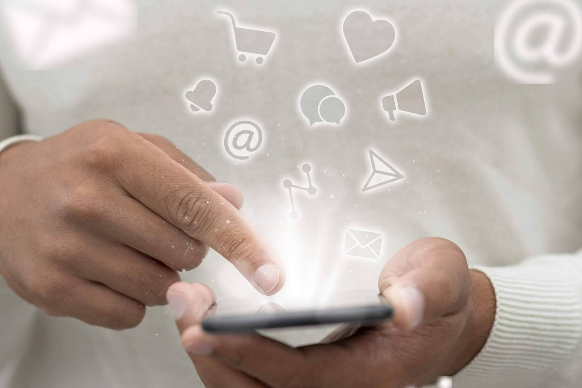 Aclass Internet impulsa la gestión profesional de redes sociales para empresas