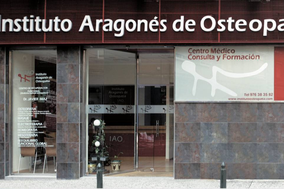 El Instituto Aragonés de Osteopatía consolida su propuesta formativa en terapias manuales
