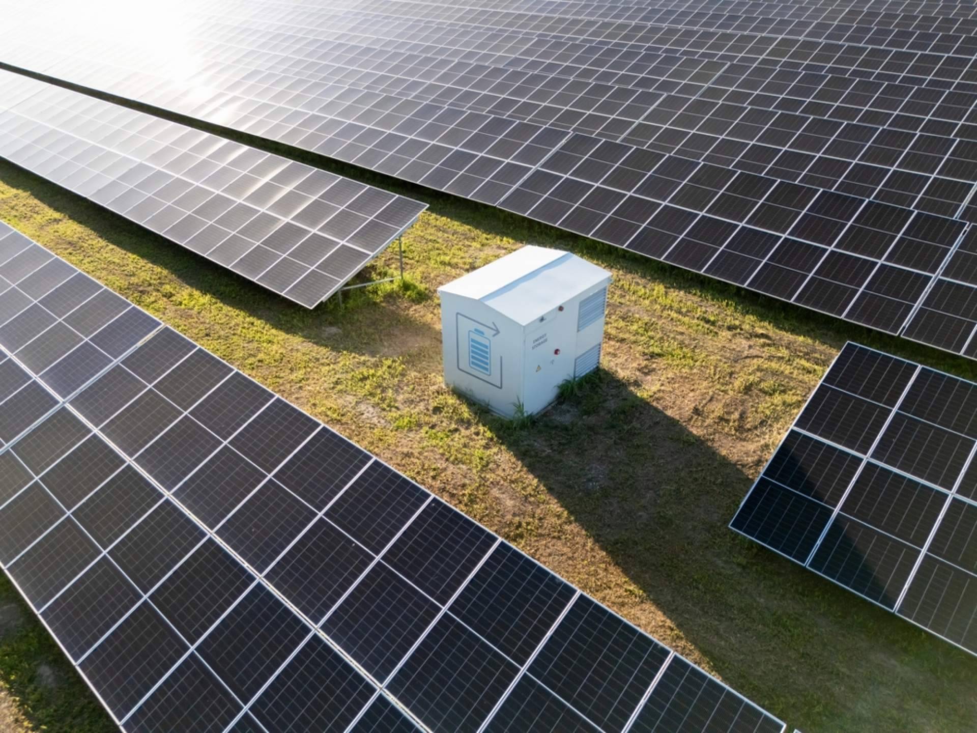 Tecnología aplicada al almacenamiento energético, la apuesta estratégica de Imagar en entornos industriales