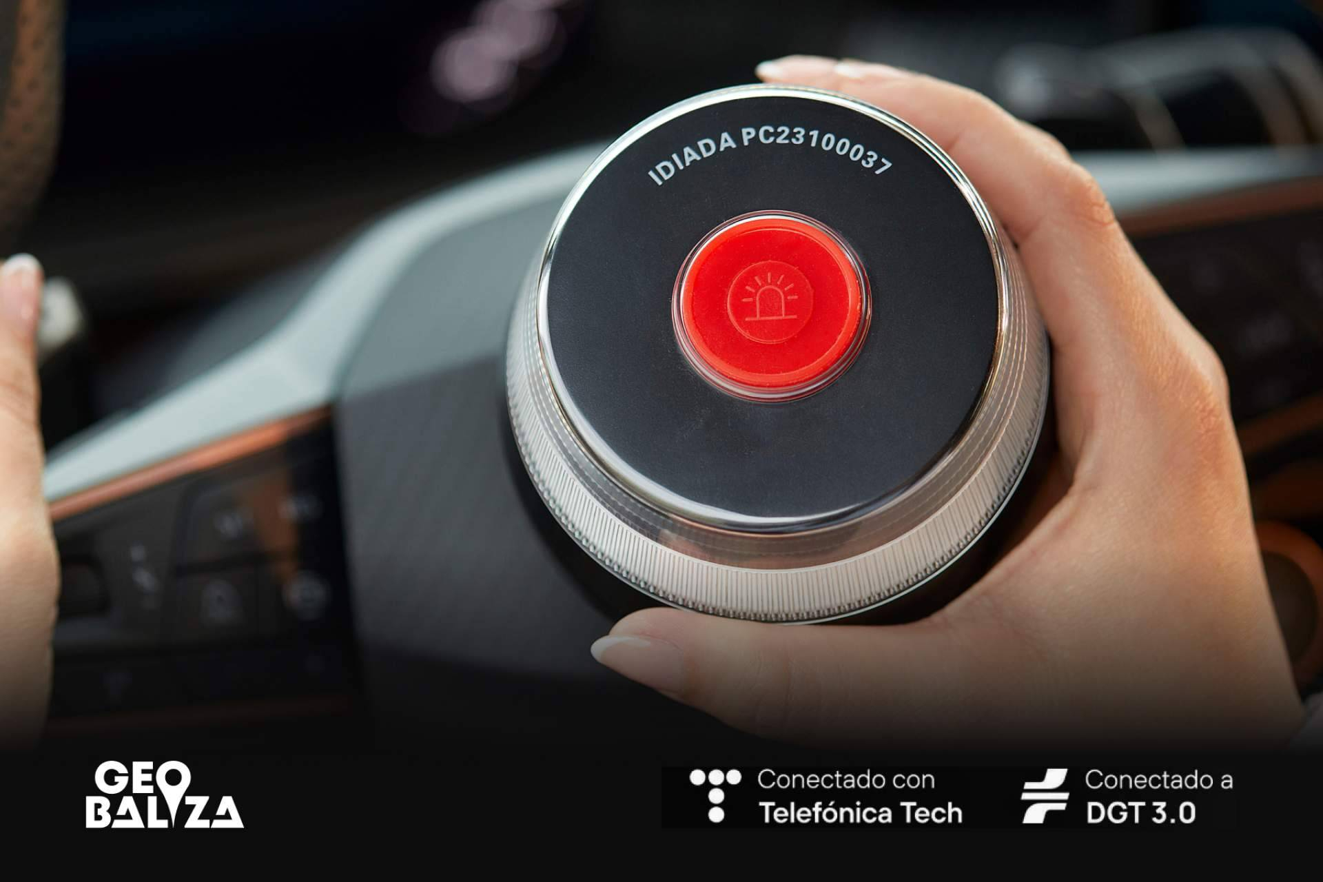 Geobaliza, la baliza V16 conectada y certificada por la DGT, disponible por 29,90 euros