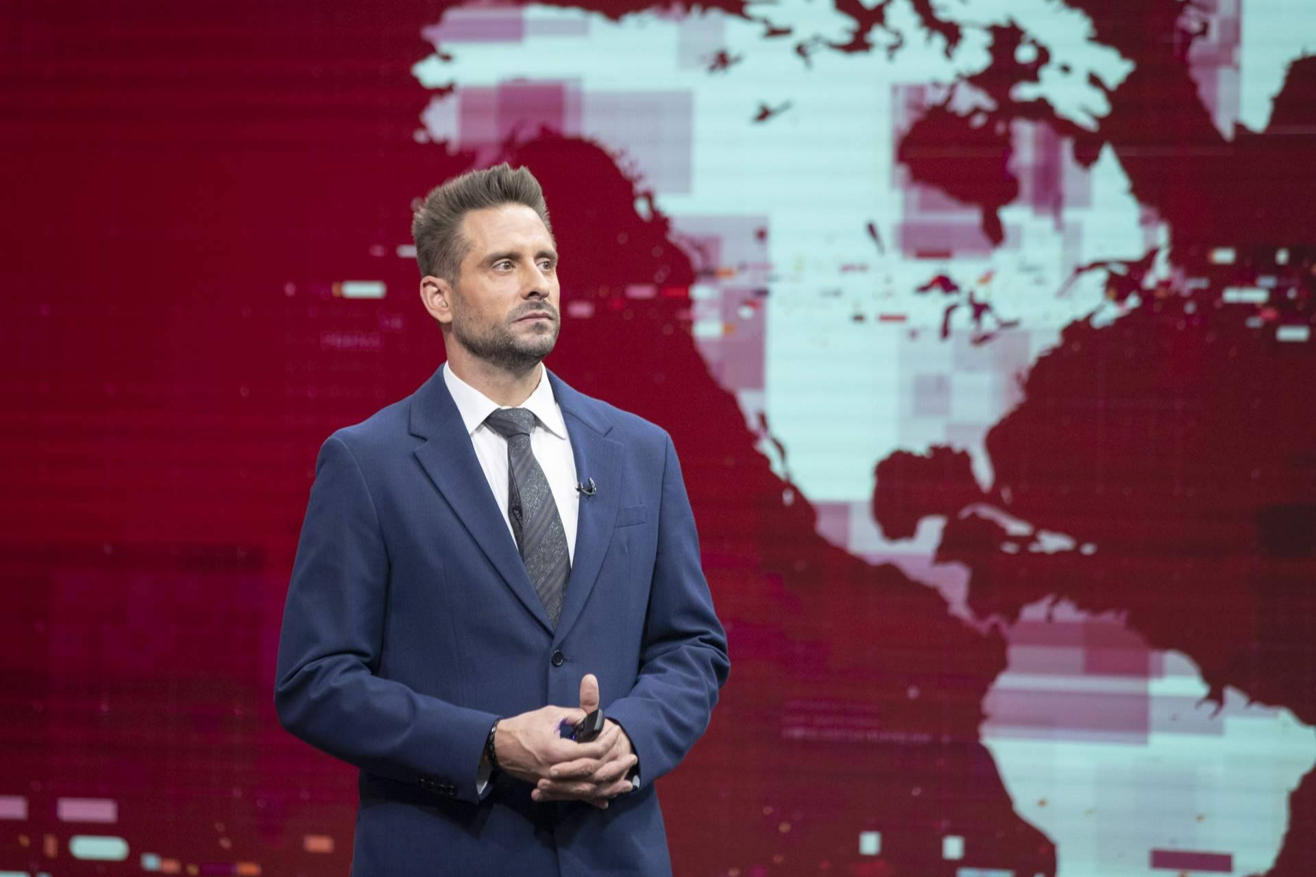 Ángel Pons, presentador de TVE, lanza 'Pasó de verdad', su sección sobre sucesos tan insólitos como verídicos