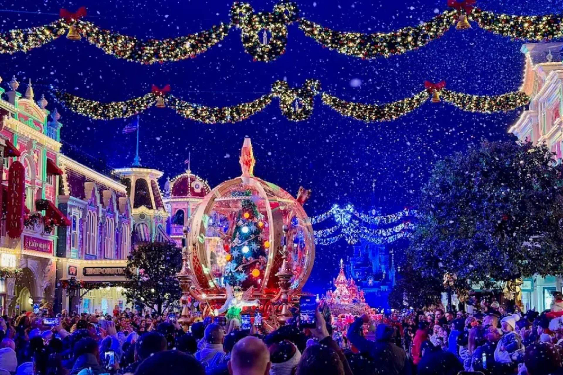Navidad 2025 en Disneyland París; guía completa para planificar la visita
