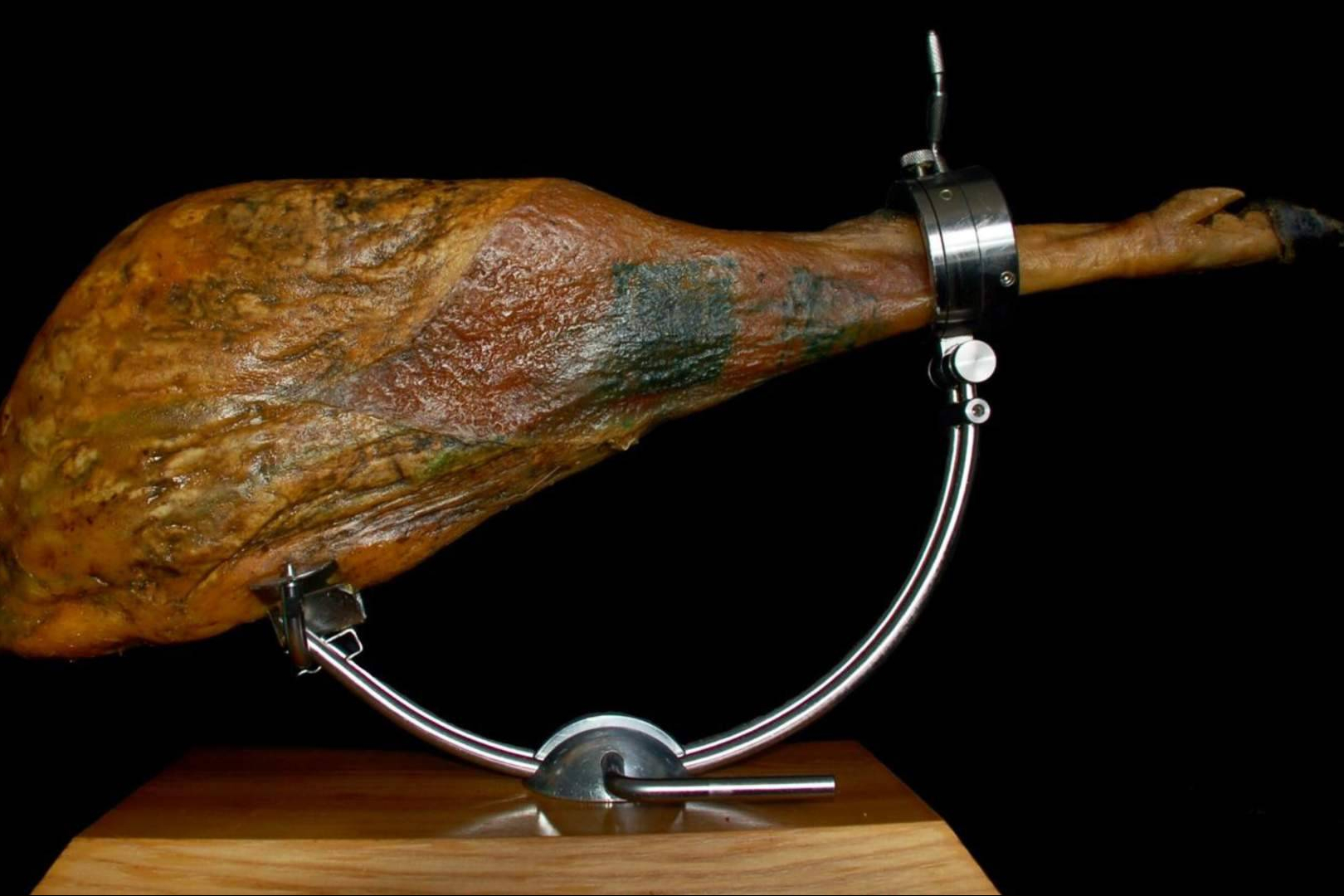 Elegir jamón de bellota 100% ibérico, una forma de comenzar el año con excelencia
