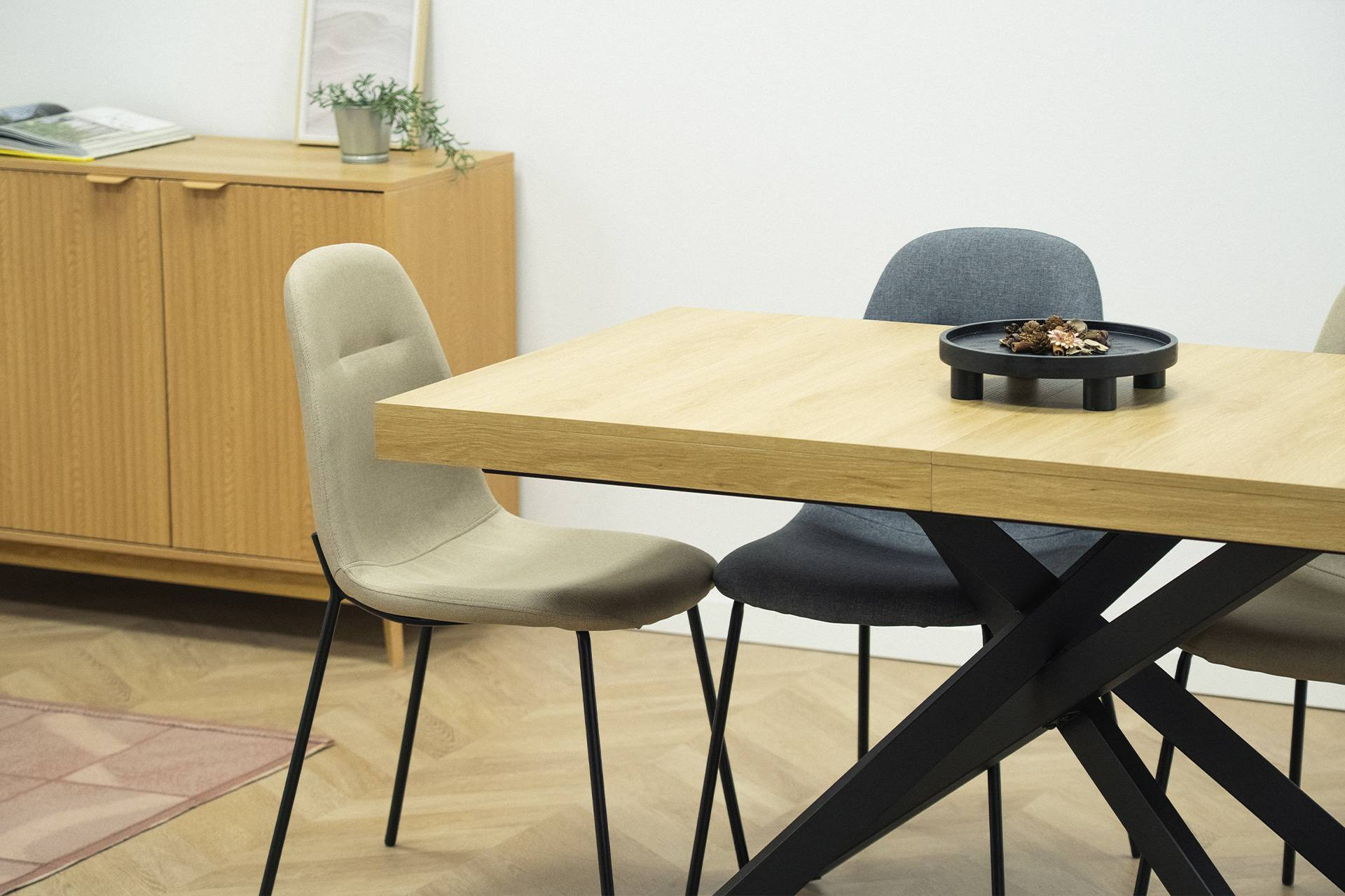 Top Mueble apuesta por el diseño con su renovada gama de mesas de comedor para todos los estilos