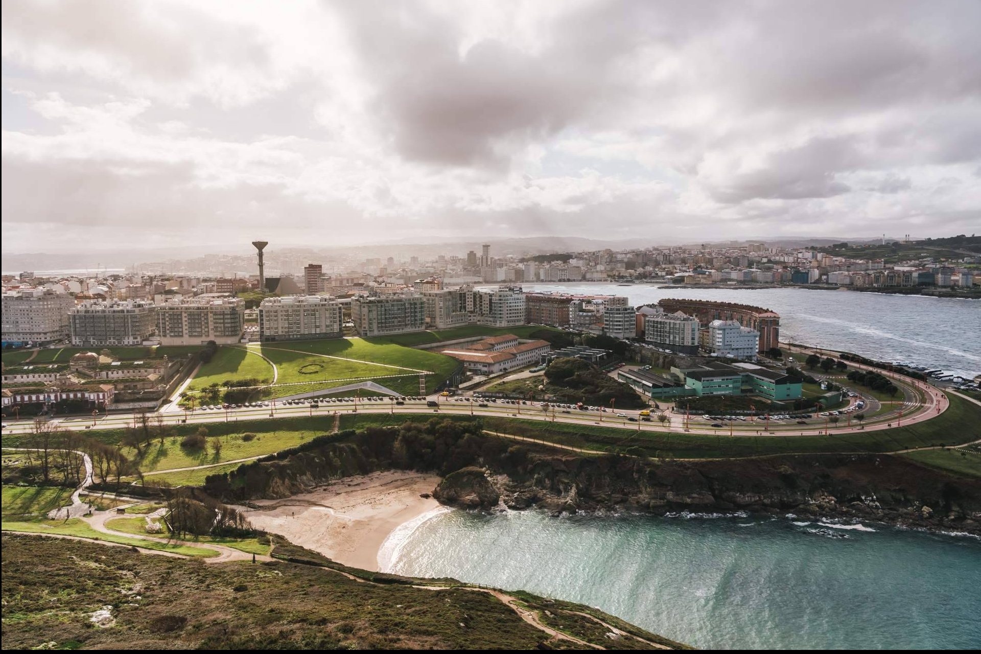 Agencia de Marketing en Coruña y crecimiento orgánico; construir marca sin quemar recursos
