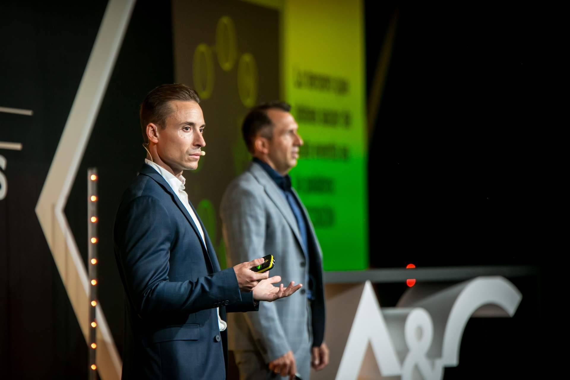 Diseño estratégico de relaciones B2B, la apuesta de Alfonso y Christian por el crecimiento