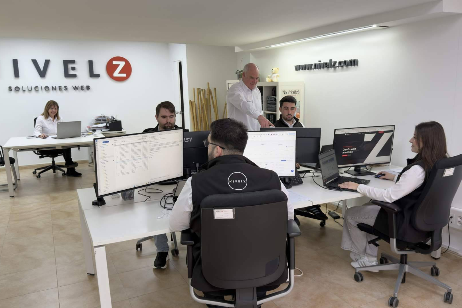 SEO local para convertir búsquedas cercanas en visitas, llamadas y ventas