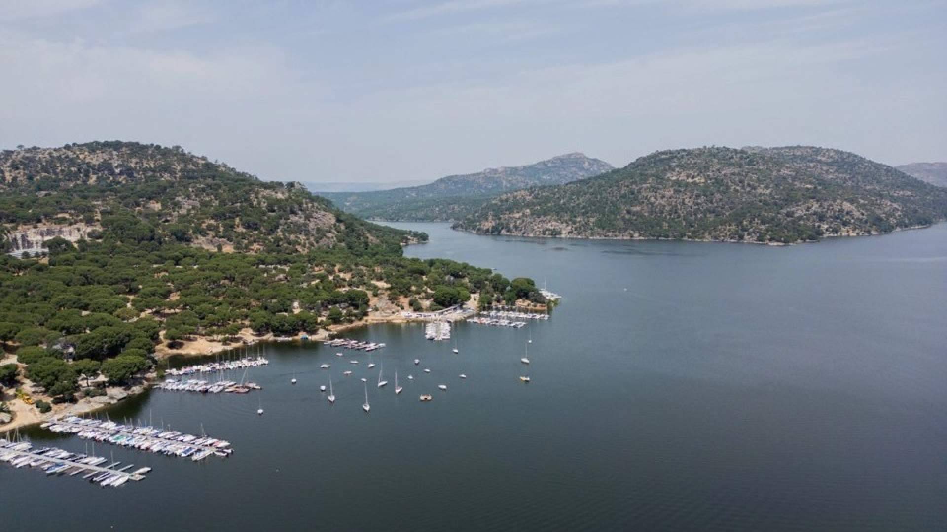 Del Mediterráneo al Atlántico, los mejores enclaves para estrenar el año en el mar