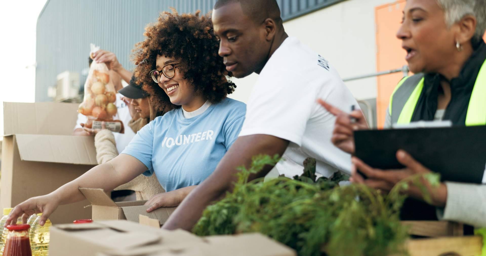 La importancia de hacerse voluntario en causas humanitarias, un compromiso que transforma vidas